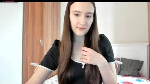 Snapshot of pingviluly chatting on September 13, 4:48 am pingviluly online show from September 13, 4:48 am
