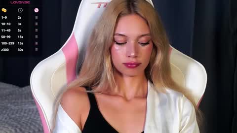 Kate online show from September 8, 5:45 pm