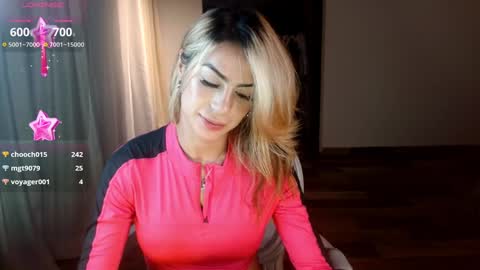 Pinkilola online show from January 31, 1:43 am