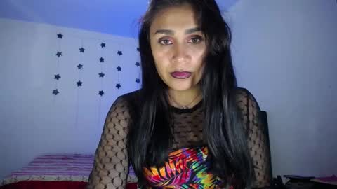 Snapshot of pinky_pinky_ chatting on January 23, 11:36 pm VIOLETA LOPEZ online show from January 23, 11:36 pm