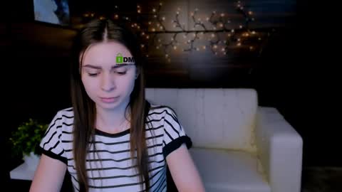 Sophie online show from January 25, 10:51 am