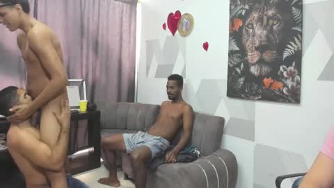   online show from February 25, 2:48 pm