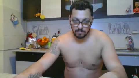 pleas3s_sweet online show from March 10, 6:56 pm