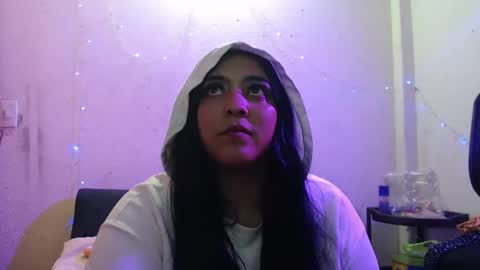 Lily online show from January 16, 3:02 pm