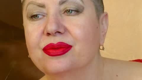 LADY POSH online show from January 15, 2:06 am