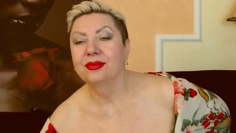 LADY POSH online show from January 31, 9:48 pm