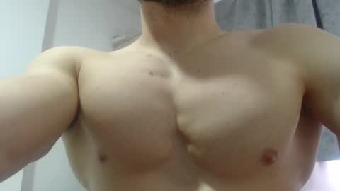 JUAN online show from December 9, 8:01 pm