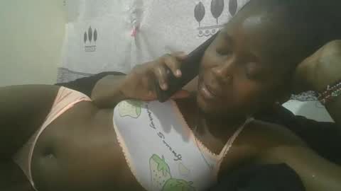 Snapshot of pretty_abella chatting on February 22, 11:13 am abella online show from February 22, 11:13 am