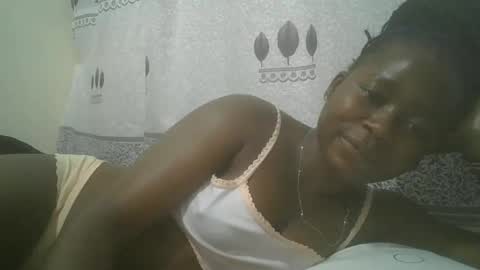 Snapshot of pretty_abella chatting on February 23, 8:55 pm abella online show from February 23, 8:55 pm