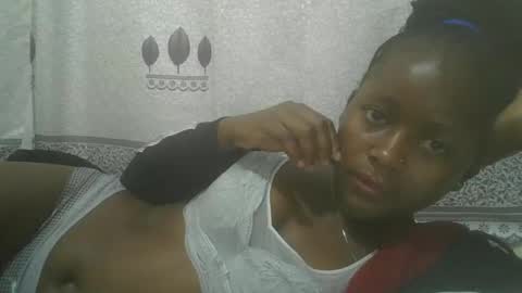 Snapshot of pretty_abella chatting on February 20, 8:17 am abella online show from February 20, 8:17 am