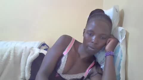 pretty_petite_ebony online show from January 22, 1:53 am