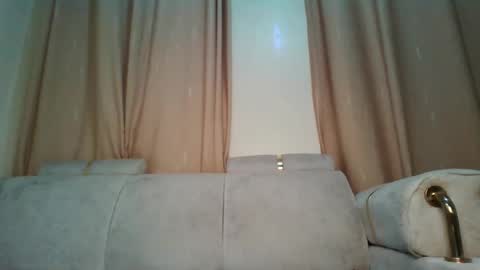 Snapshot of prettydulce chatting on September 16, 3:26 pm prettydulce online show from September 16, 3:26 pm