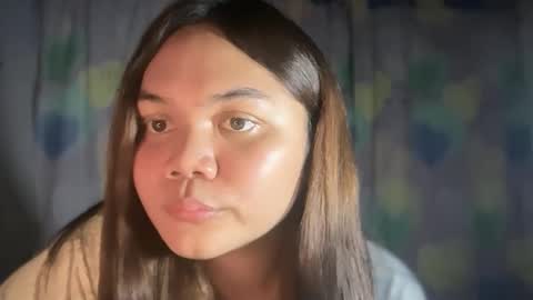 prettygurl25 online show from September 13, 2:47 am