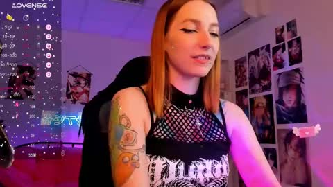 Snapshot of prettyreckess chatting on February 12, 2:21 pm Mila -NONUDE MODEL online show from February 12, 2:21 pm