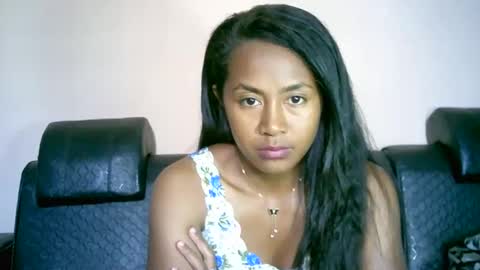 Snapshot of prettysexy3601 chatting on February 6, 6:29 am prettysexy3601 online show from February 6, 6:29 am