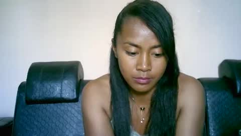 Snapshot of prettysexy3601 chatting on January 29, 7:04 am prettysexy3601 online show from January 29, 7:04 am