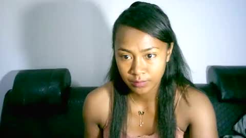 Snapshot of prettysexy3601 chatting on January 24, 1:35 am prettysexy3601 online show from January 24, 1:35 am