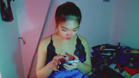 Snapshot of princesscutiexx chatting on December 1, 9:28 pm Hello everyone this is your beloved Athena again I present the most comfortable and kind room I accept everyone with kindness online show from December 1, 9:28 pm