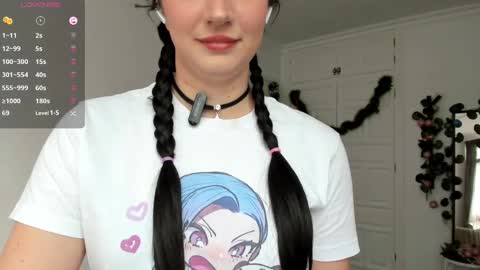 Snapshot of princessfoxyx chatting on December 10, 4:06 pm Princess Foxy online show from December 10, 4:06 pm