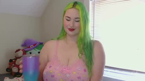 Snapshot of princesskiracb chatting on September 19, 1:48 pm Princess Kira online show from September 19, 1:48 pm