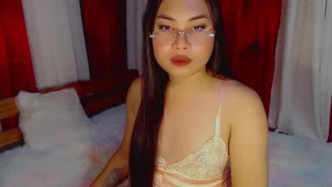 Snapshot of princessofdoll chatting on January 6, 6:52 pm simple RHIANE online show from January 6, 6:52 pm
