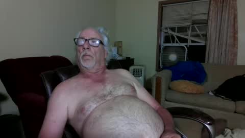 Snapshot of prlbob77 chatting on September 22, 2:37 am prlbob77 online show from September 22, 2:37 am