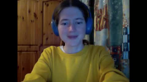 Snapshot of purple_cat55 chatting on September 9, 2:06 pm purple_cat55 online show from September 9, 2:06 pm