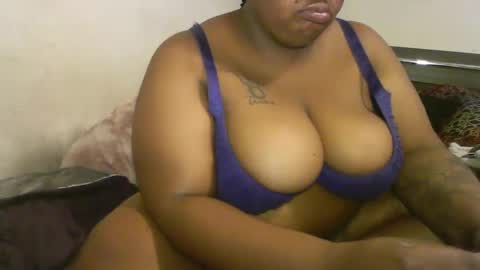 Snapshot of purplerosee chatting on December 2, 2:24 am Stacy online show from December 2, 2:24 am