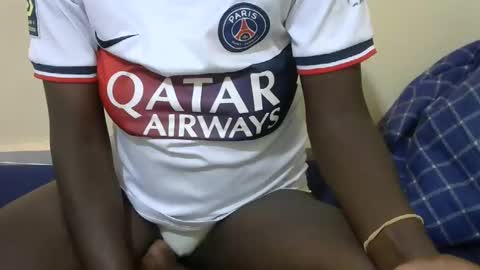 queen_berry1 online show from February 14, 3:11 am