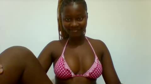 Snapshot of queen_diveer chatting on September 15, 5:09 am queen_diveer online show from September 15, 5:09 am