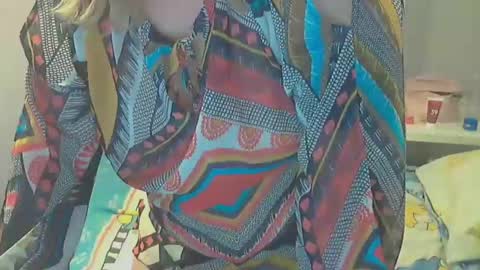 Snapshot of queen_jane8 chatting on January 11, 9:57 pm queen_jane8 online show from January 11, 9:57 pm