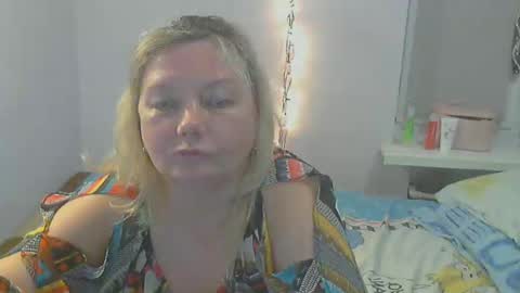 Snapshot of queen_jane8 chatting on March 3, 4:26 pm queen_jane8 online show from March 3, 4:26 pm