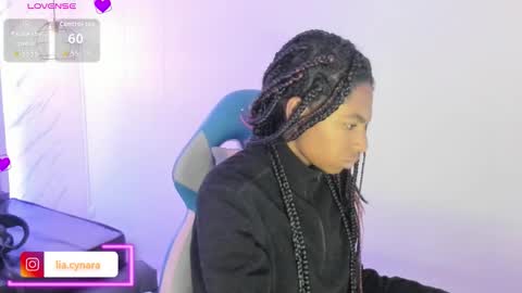 Snapshot of queen_perla_ chatting on September 9, 11:10 am online show from September 9, 11:10 am