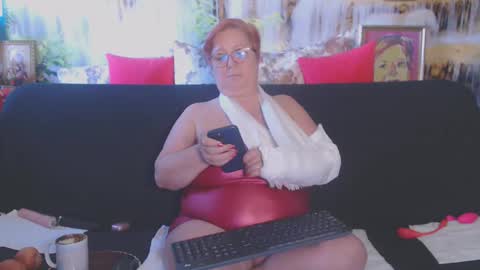 QueenPammy online show from March 8, 10:32 am