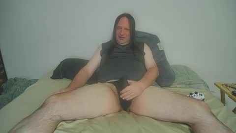 Snapshot of rando1235 chatting on September 16, 5:43 am rando1235 online show from September 16, 5:43 am
