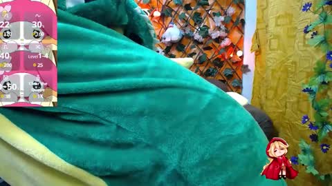 Snapshot of ravenn_20 chatting on February 25, 5:51 pm RavenN online show from February 25, 5:51 pm