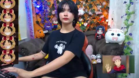 Snapshot of ravenn_20 chatting on March 12, 11:31 am RavenN online show from March 12, 11:31 am