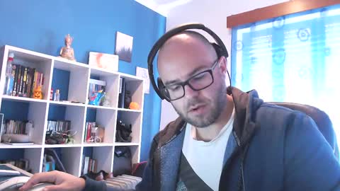 ravingr3d3 online show from February 26, 9:12 am