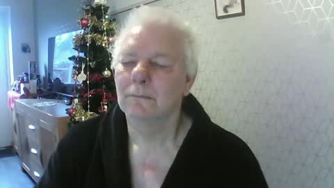 ray47 online show from December 28, 9:31 am