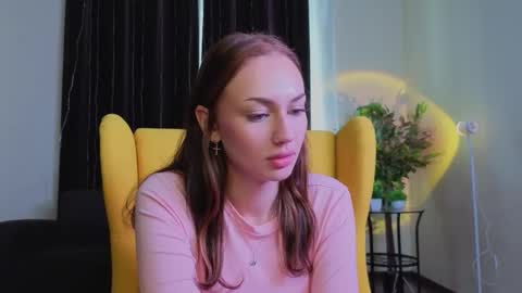Tracy  online show from September 9, 2:50 pm
