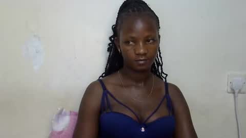queen online show from March 3, 7:39 pm