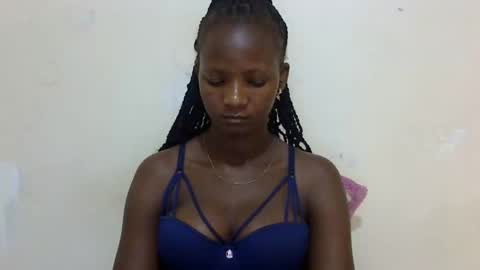 queen online show from March 6, 6:41 am