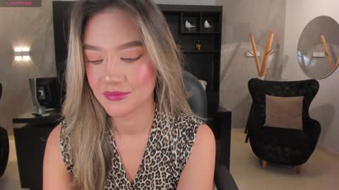 Rebe online show from February 7, 3:13 am