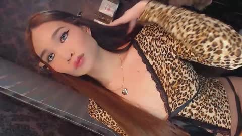 danika linn online show from September 9, 1:38 am