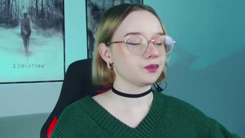 QUEEN OF EVIL online show from January 21, 8:11 pm