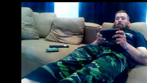 Snapshot of redheadlover828 chatting on February 26, 8:04 pm Kevin online show from February 26, 8:04 pm