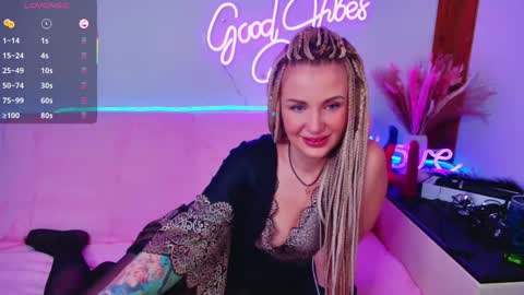 Snapshot of regina_zbarskaya chatting on March 11, 7:47 pm Regina online show from March 11, 7:47 pm
