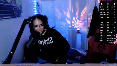 remidarklace online show from February 7, 3:34 am