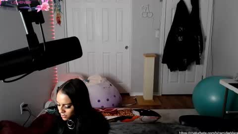 remidarklace online show from January 19, 11:01 am