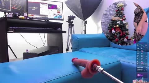 Renata online show from December 18, 5:31 pm
